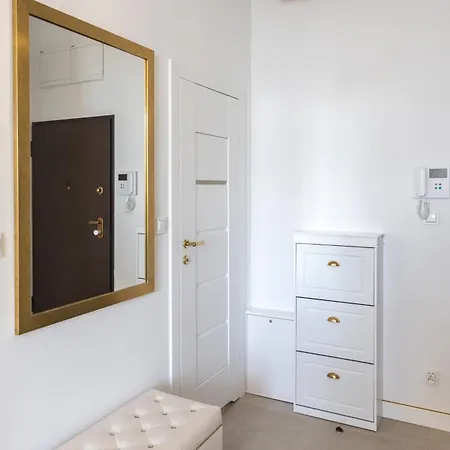 Rezydencja Wroclaw Apartment